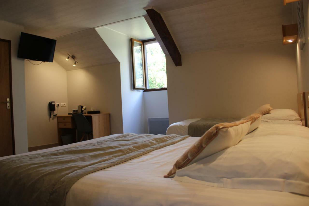 Hotel Restaurant Logis La Meridienne Anglards de Saint Flour Eksteriør billede