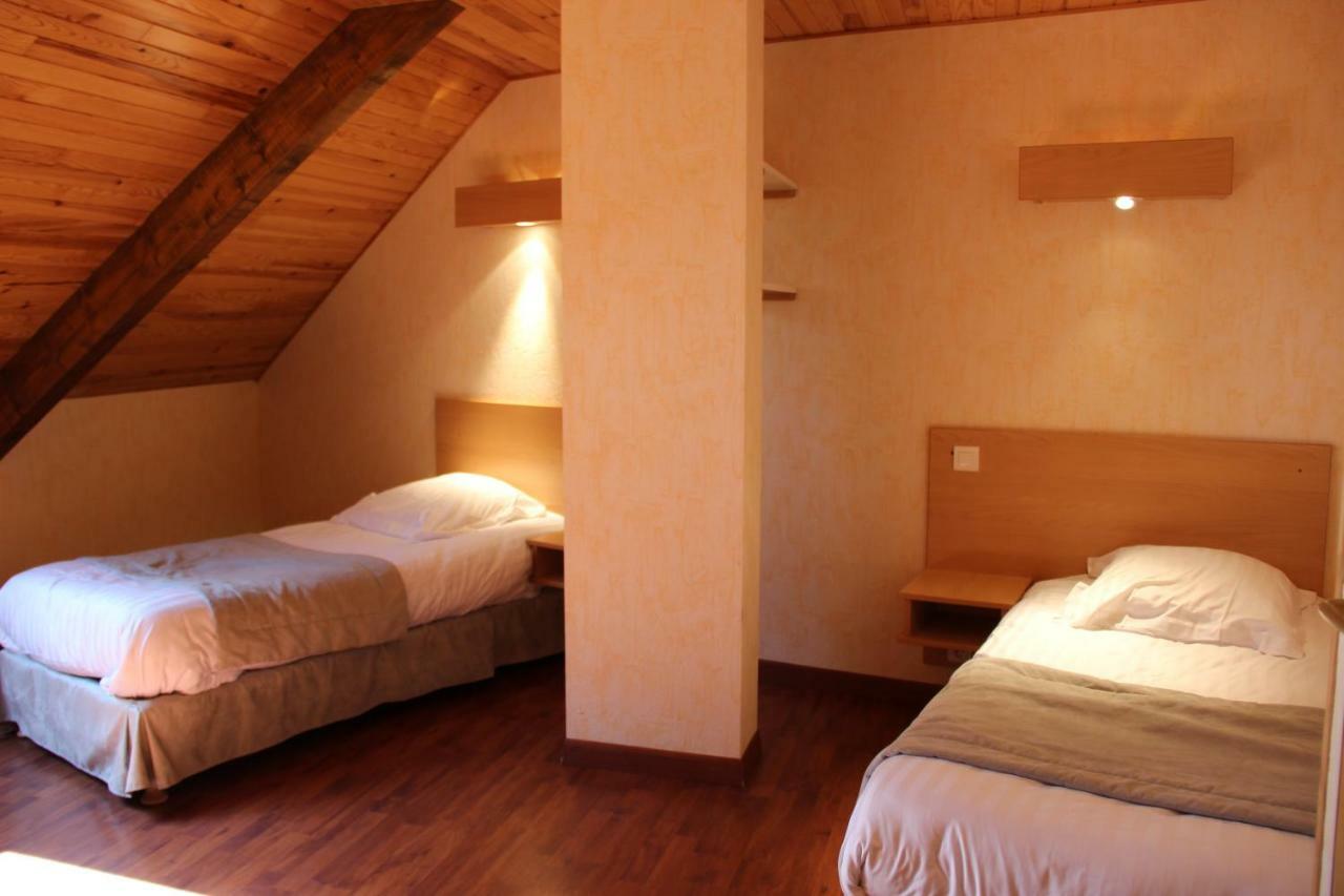 Hotel Restaurant Logis La Meridienne Anglards de Saint Flour Eksteriør billede
